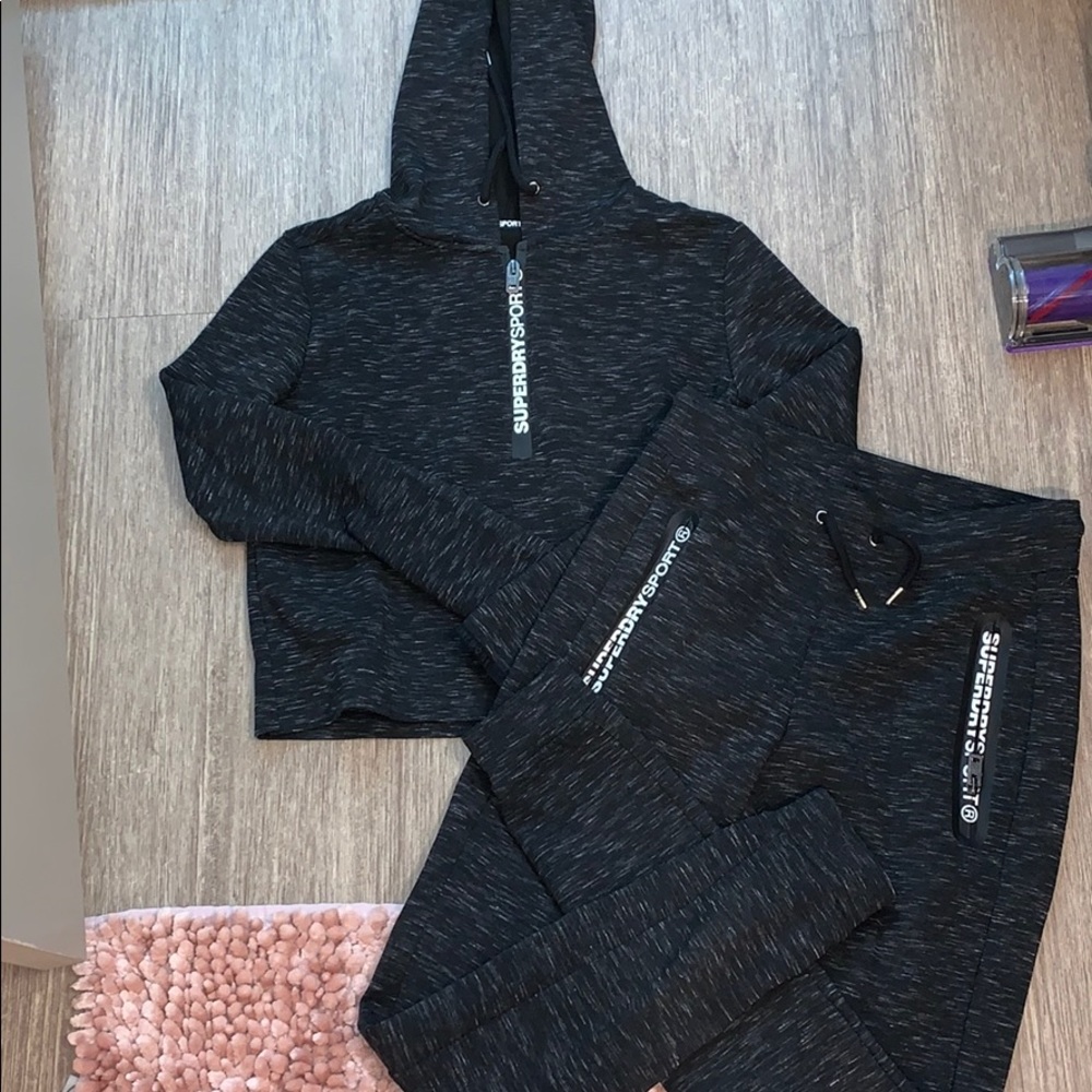 Superdry Outfit
